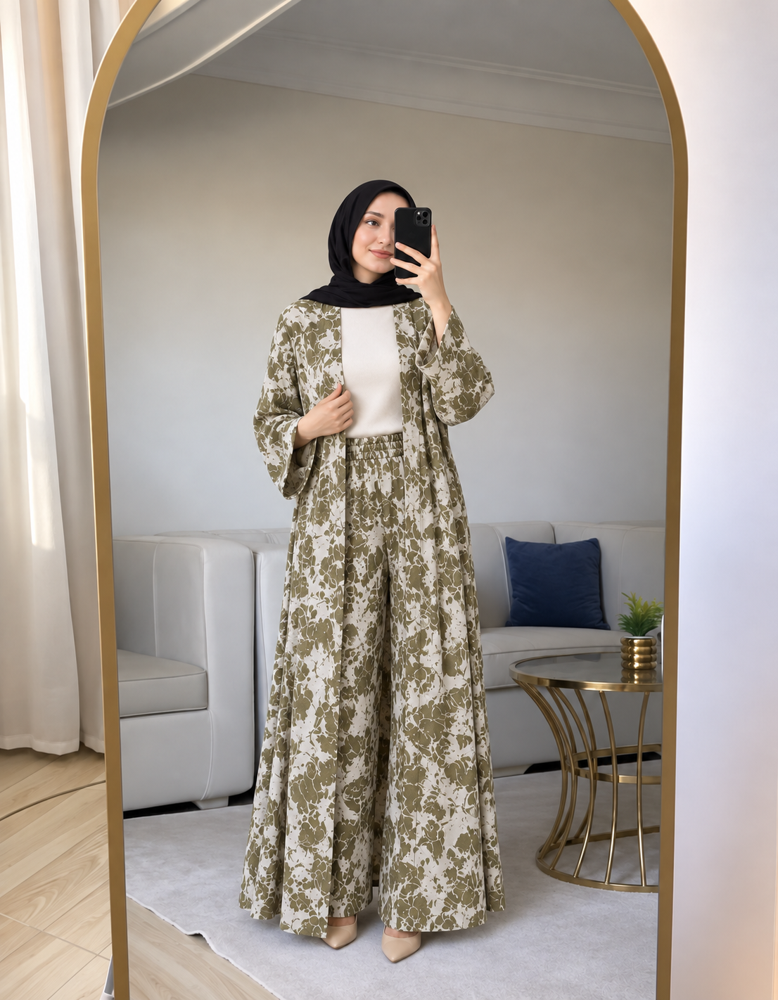 سوت كاردي وبنطلون زيتي ELVANA